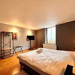 Nyaraló Spacieuse Maison Renovee 6 Personnes *