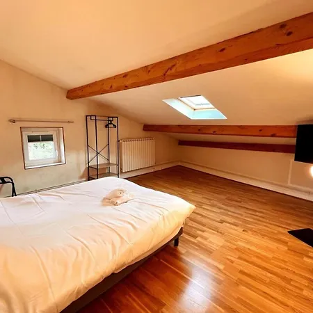 Prázdninový dům Spacieuse Maison Renovee 6 Personnes Vandoeuvre-lès-Nancy