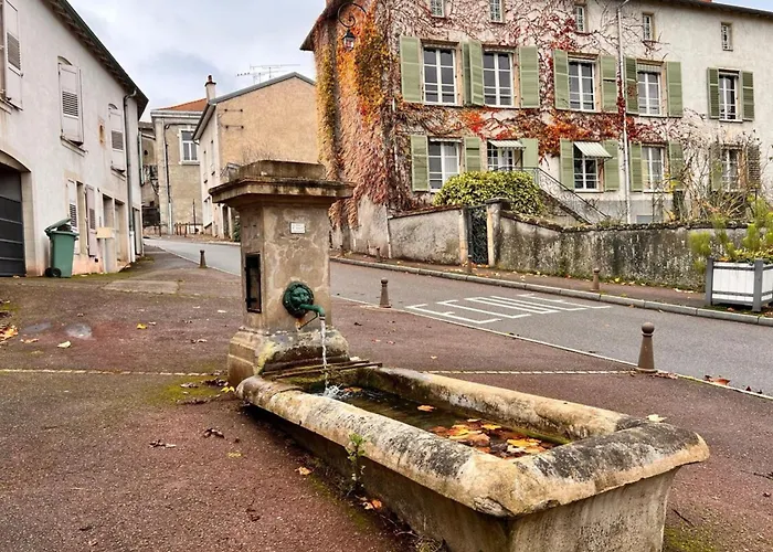 Spacieuse Maison Renovee 6 Personnes 度假居